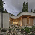 Embrace Tranquility: Unwinding in a Garden House Retreat