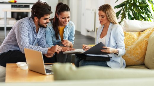 10 Essential Questions to Ask Before Hiring a Home Builder