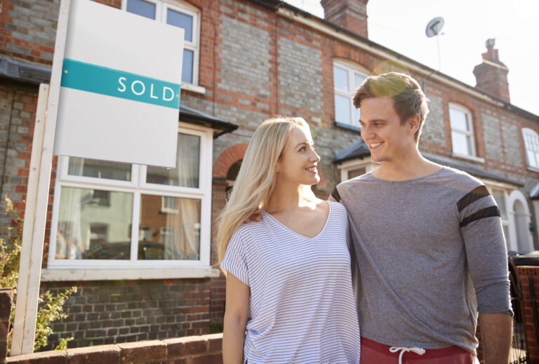 how to buy a house in the uk