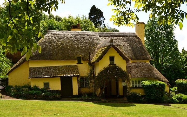 Cob Houses: The Earthen Revival in Norfolk and Devon
