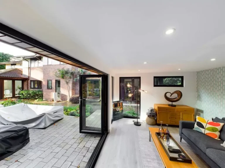 Garden Office vs. Home Extension Which Offers Better ROI in the UK
