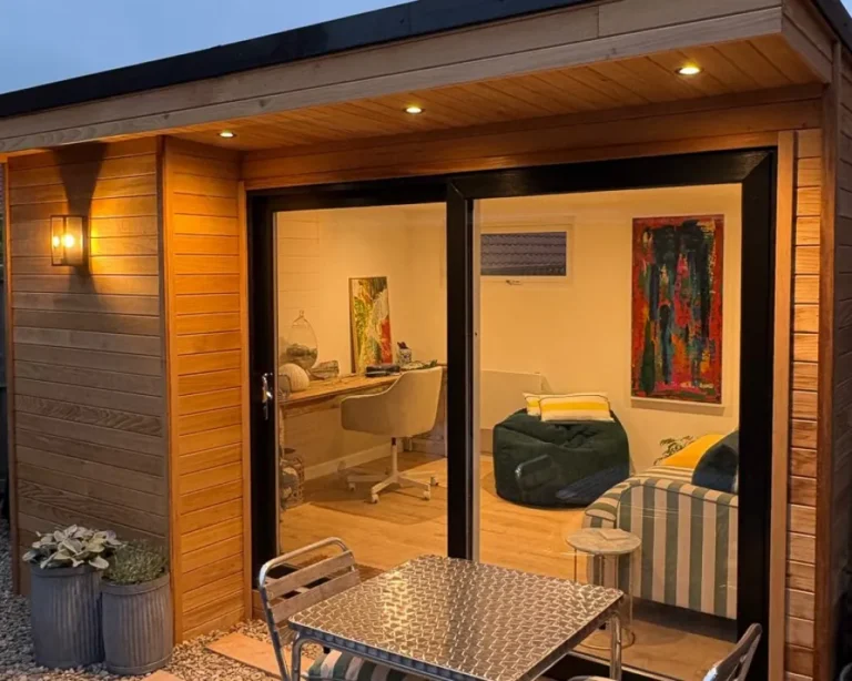 Designing the Ultimate Garden Room Art Studio: Maximising Natural North Light