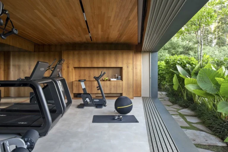 How to Create a Luxury Home Gym in a Timber Garden Building